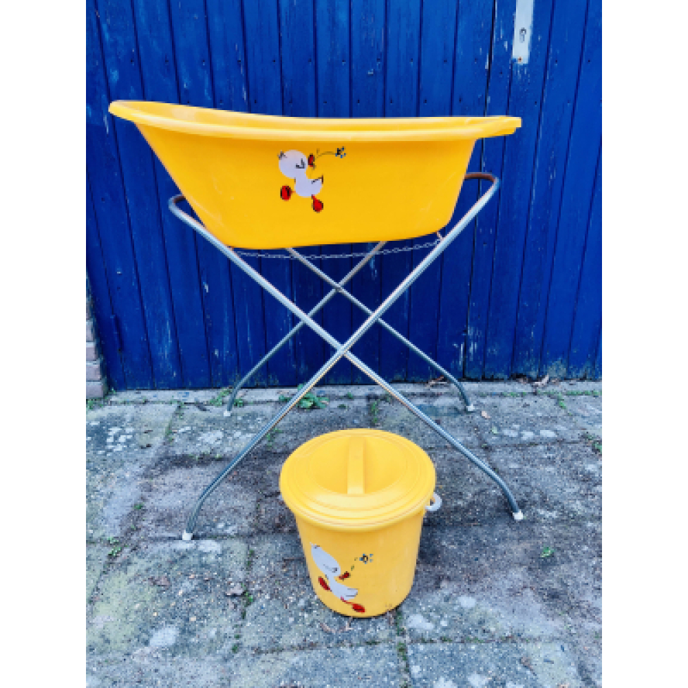 Vintage retro Bébé-Jou babybadje en luieremmer